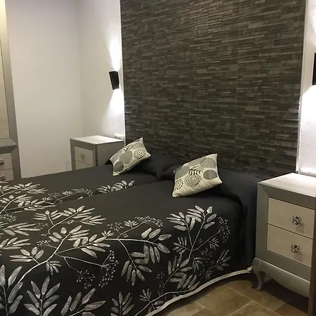 Mirasierra Plaza Apartment Coto Rios