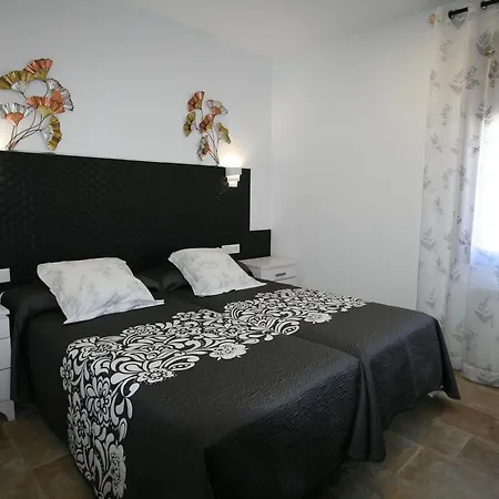 Mirasierra Plaza Apartment Coto Rios
