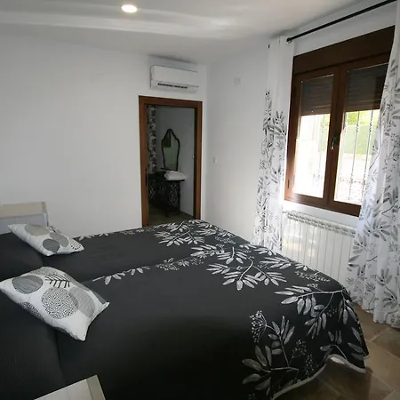 Mirasierra Plaza Apartment